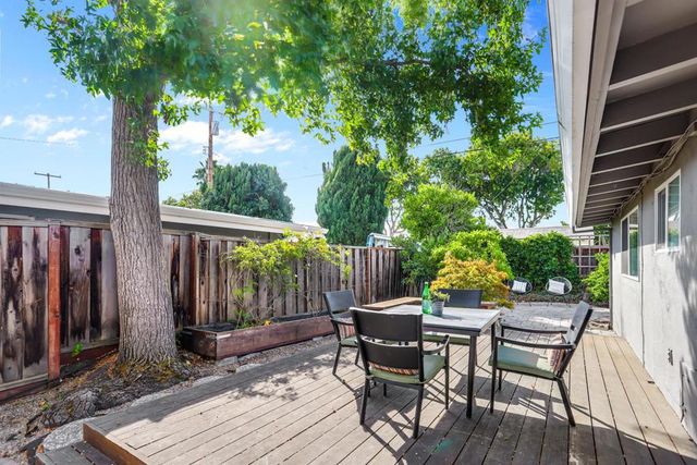 680 Hamilton Lane, Santa Clara, CA 95051