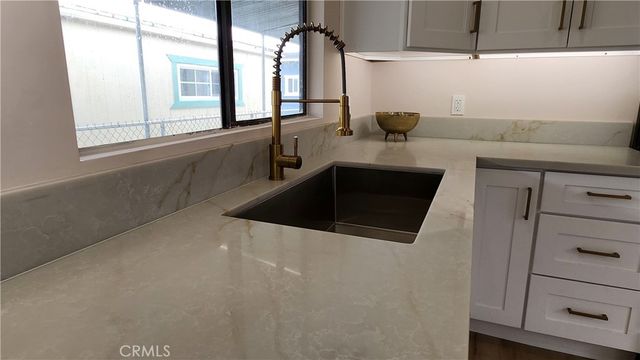 6665 Long Beach, Long Beach, CA 90805