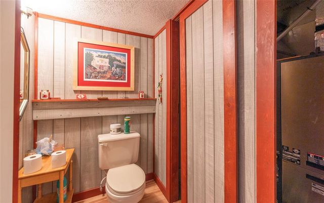 2739 Highway D, Bourbon, MO 65441