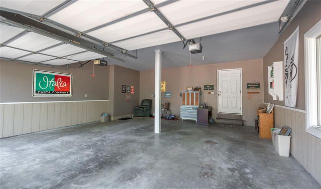 2739 Highway D, Bourbon, MO 65441
