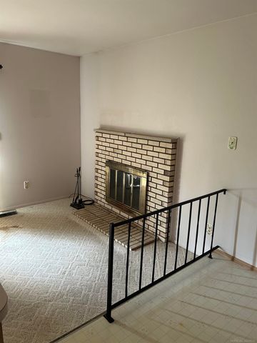 25400 Kelli Court, Taylor, MI 48180