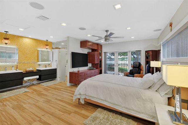 9261 SW 88 st, Miami, FL 33176