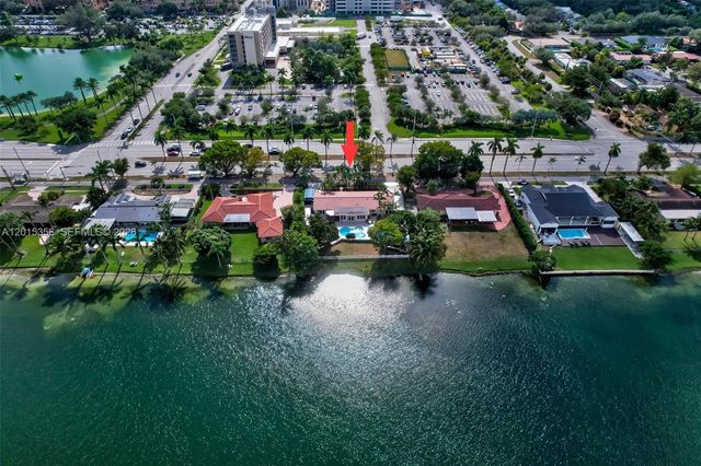 9261 SW 88 st, Miami, FL 33176