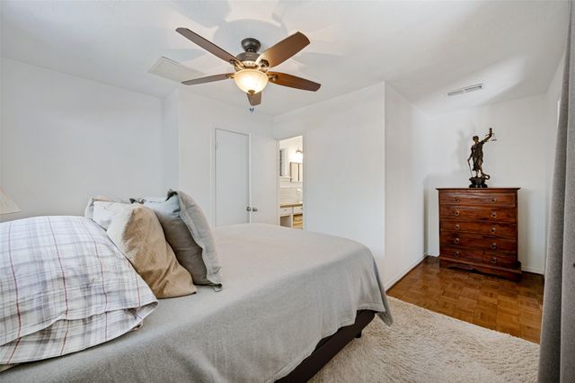 3525 Timberview Road, Dallas, TX 75229