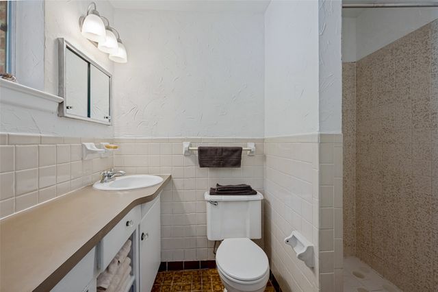 3525 Timberview Road, Dallas, TX 75229