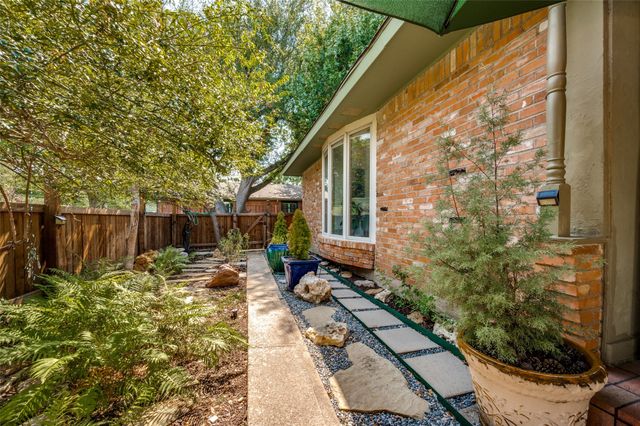 3525 Timberview Road, Dallas, TX 75229