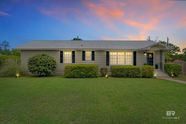 402 W Magnolia Avenue, Foley, AL 36542