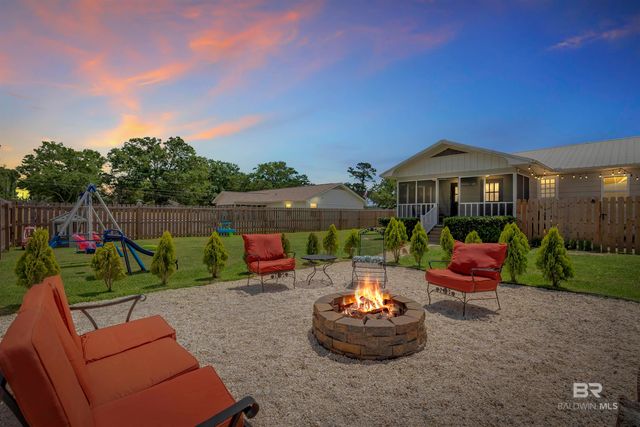402 W Magnolia Avenue, Foley, AL 36542