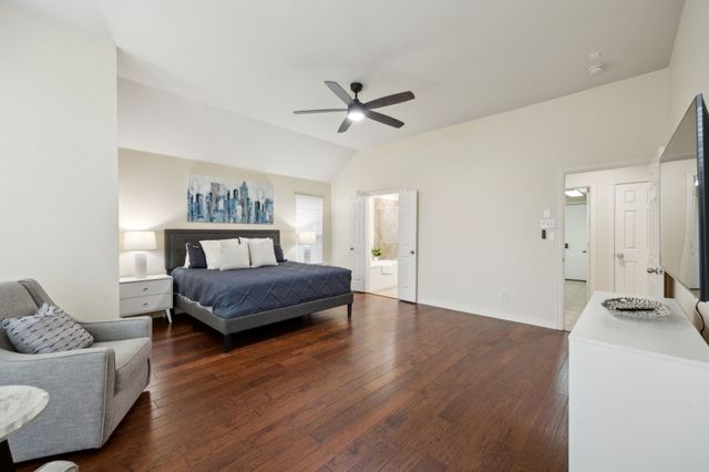 1261 Golf Club Drive, Lantana, TX 76226