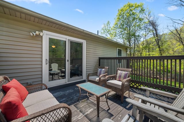 1 Woodmere Rd, Dudley, MA 01571