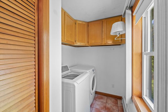 1 Woodmere Rd, Dudley, MA 01571