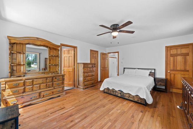 1 Woodmere Rd, Dudley, MA 01571