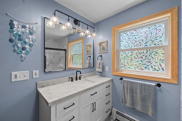1 Woodmere Rd, Dudley, MA 01571