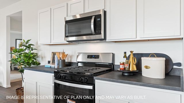 191 Arnold Loop, Uhland, TX 78640
