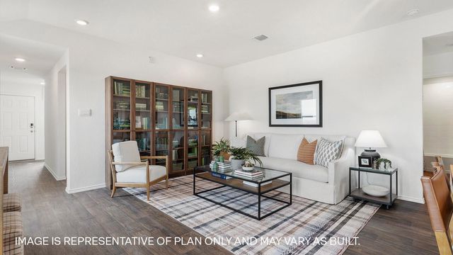 191 Arnold Loop, Uhland, TX 78640