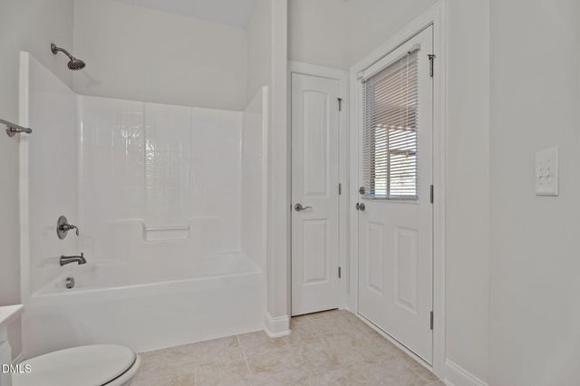 3010 Bunnfield Drive, Zebulon, NC 27597