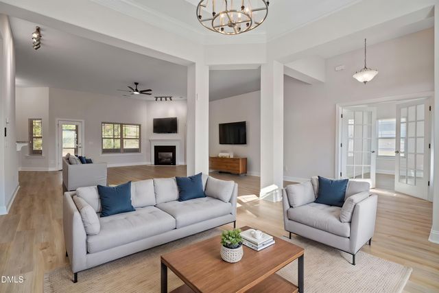 3010 Bunnfield Drive, Zebulon, NC 27597