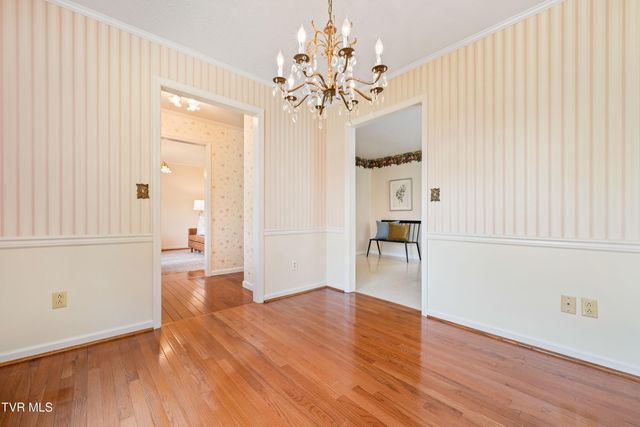126 Lakeview Lane, Gray, TN 37615