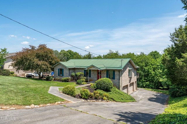 126 Lakeview Lane, Gray, TN 37615