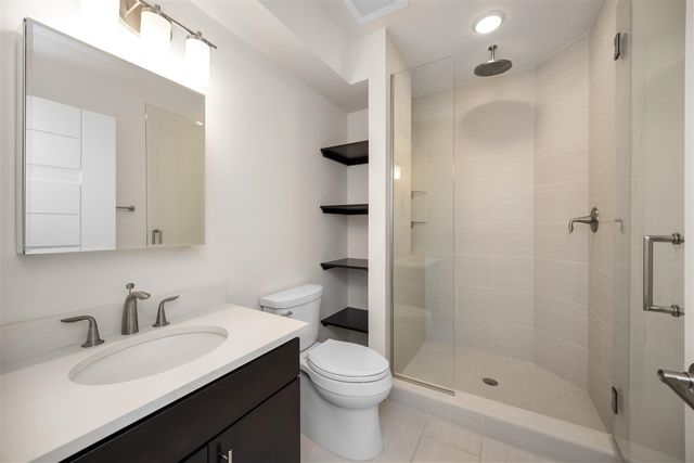 460 W Stadium Boulevard, Ann Arbor, MI 48103