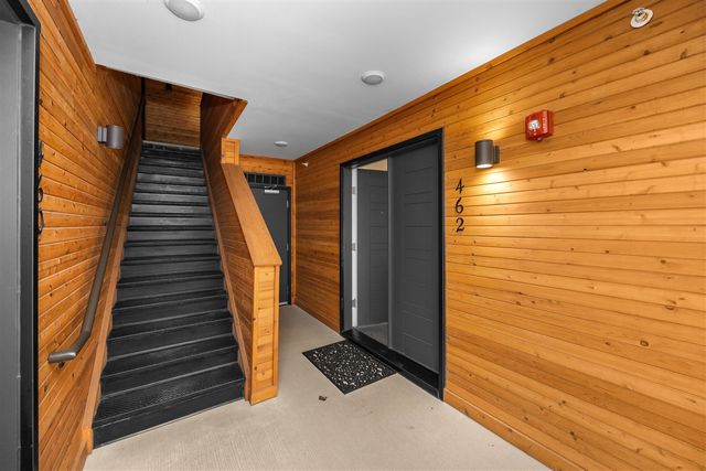 460 W Stadium Boulevard, Ann Arbor, MI 48103