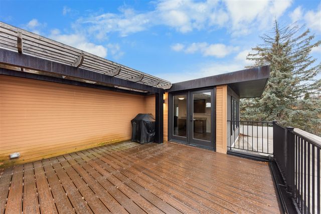 460 W Stadium Boulevard, Ann Arbor, MI 48103