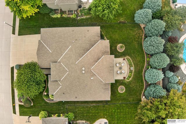 19288 Poppleton Avenue, Omaha, NE 68130