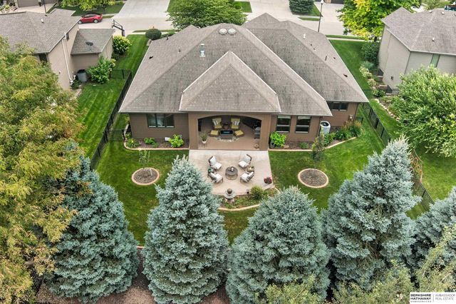 19288 Poppleton Avenue, Omaha, NE 68130