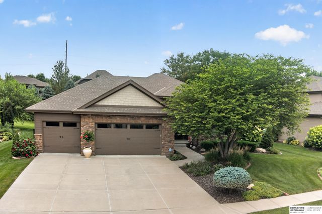 19288 Poppleton Avenue, Omaha, NE 68130