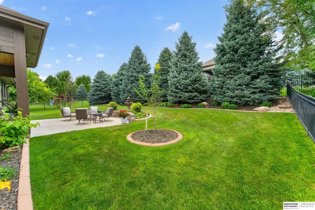 19288 Poppleton Avenue, Omaha, NE 68130