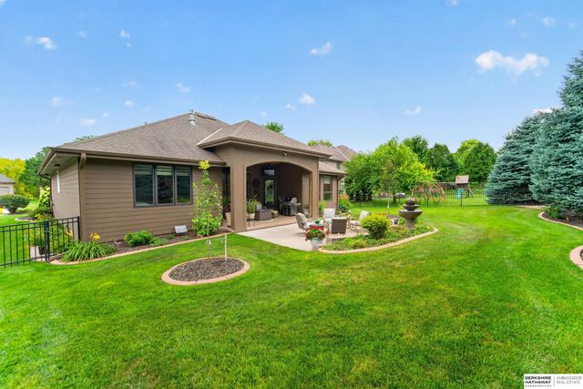 19288 Poppleton Avenue, Omaha, NE 68130