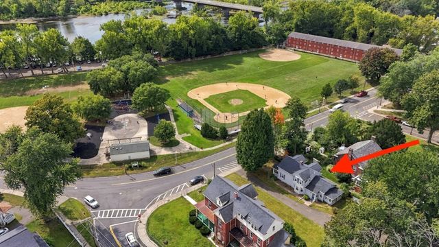 126 Main St, South Hadley, MA 01075