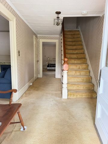 126 Main St, South Hadley, MA 01075