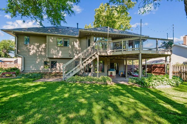 17160 Hamilton Drive, Lakeville, MN 55044
