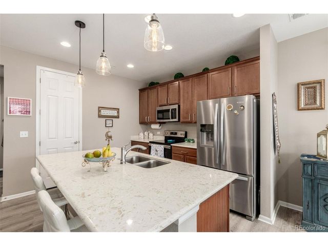 25664 E Byers Dr, Aurora, CO 80018