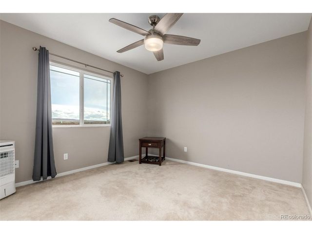 25664 E Byers Dr, Aurora, CO 80018