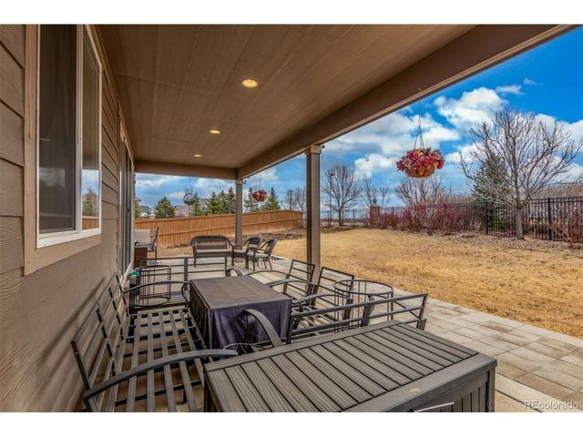 25664 E Byers Dr, Aurora, CO 80018