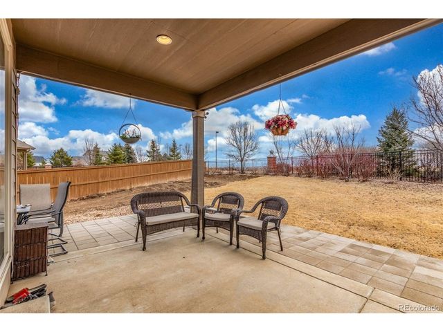 25664 E Byers Dr, Aurora, CO 80018