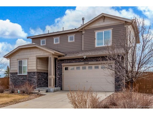 25664 E Byers Dr, Aurora, CO 80018