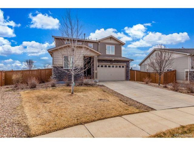 25664 E Byers Dr, Aurora, CO 80018