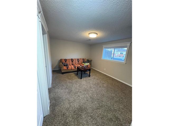 3953 Buena Vista Dr, Loveland, CO 80538