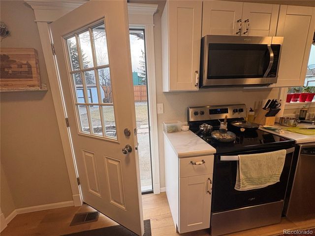 3953 Buena Vista Dr, Loveland, CO 80538