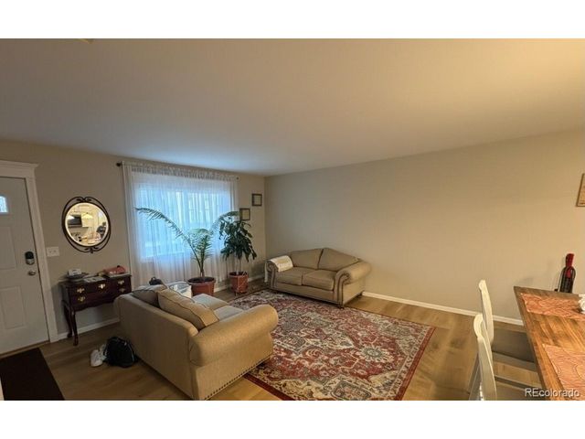 3953 Buena Vista Dr, Loveland, CO 80538