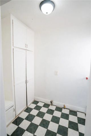 242 E Del Amo, Long Beach, CA 90805