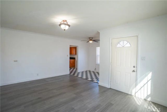 242 E Del Amo, Long Beach, CA 90805