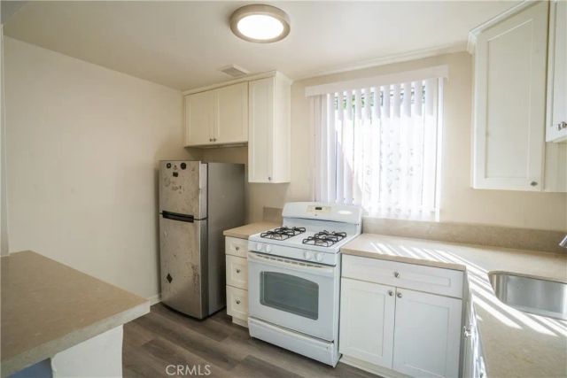 242 E Del Amo, Long Beach, CA 90805