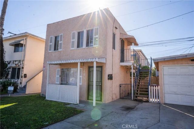 242 E Del Amo, Long Beach, CA 90805