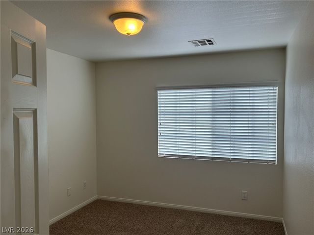 10590 MEDICINE BOW Street, Las Vegas, NV 89183