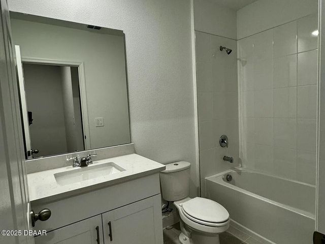 185 Links Terrace Boulevard, Daytona Beach, FL 32124