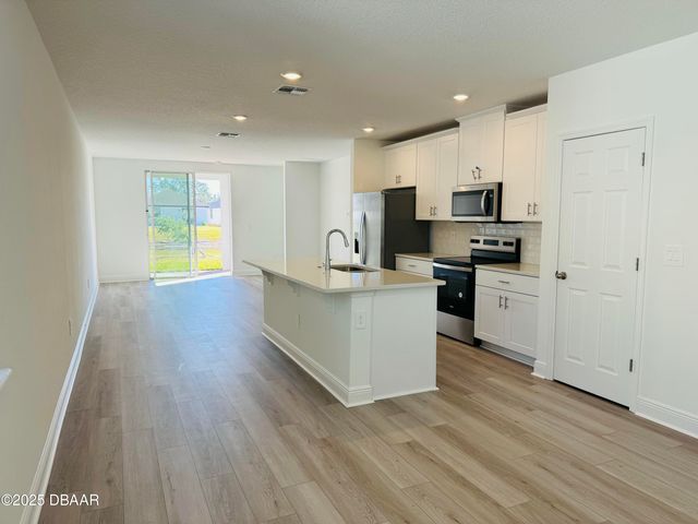 185 Links Terrace Boulevard, Daytona Beach, FL 32124